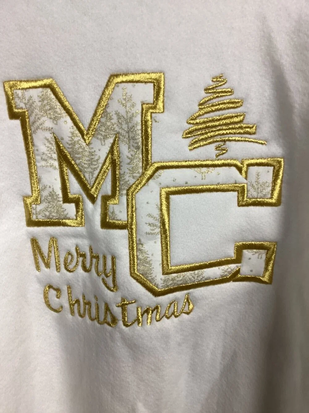 Vintage White Jerzees Crewneck Sweatshirt Gold Embroidery Merry Christmas NWT 2x - Picture 2 of 8